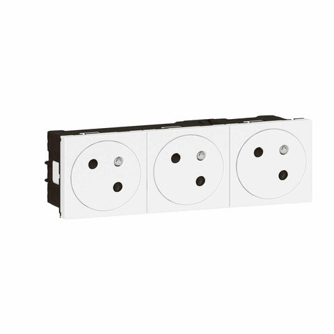 Legrand - Mos.Link Stopcontact 3x2P+A vlak 45°-6 mod wit - 077143L