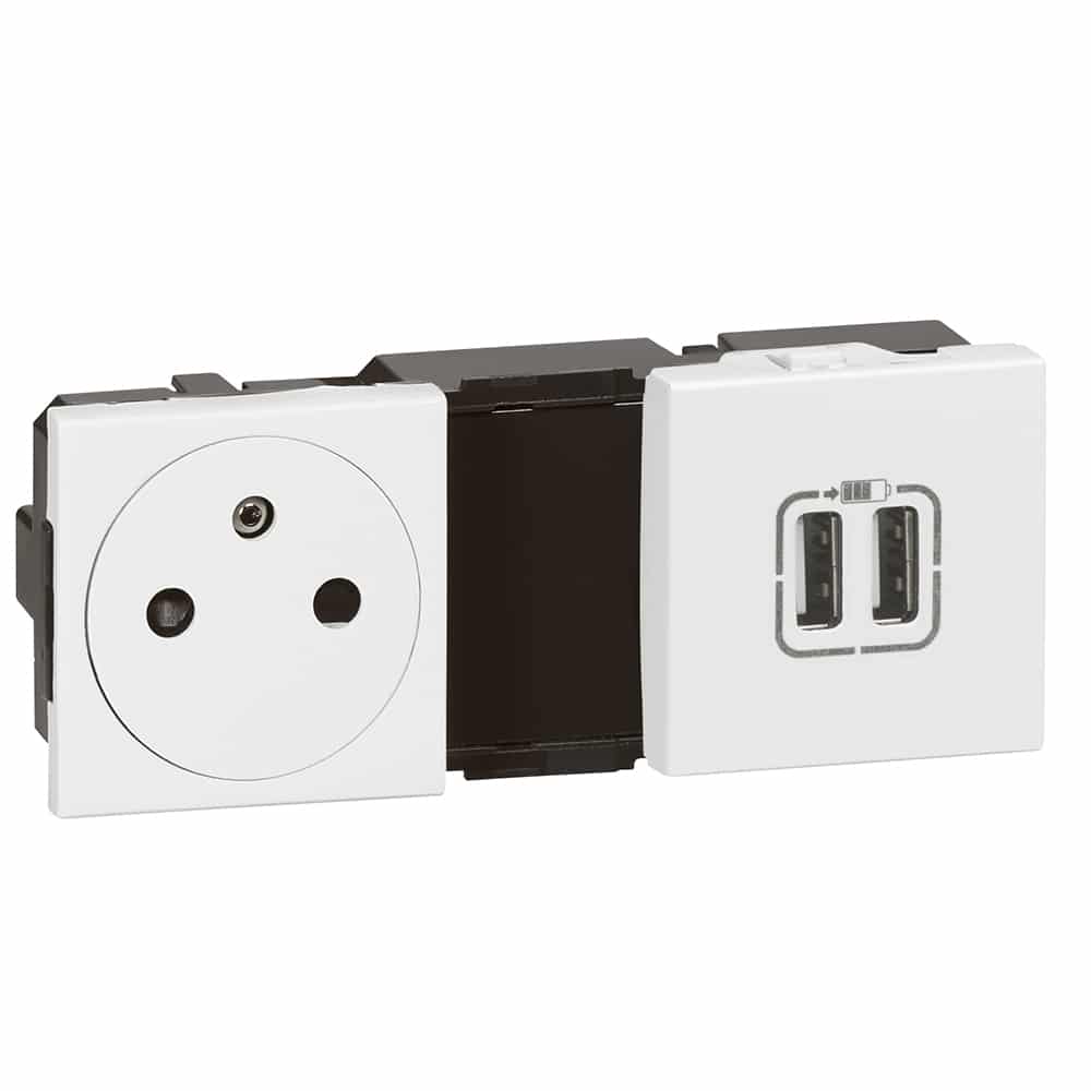 Legrand - Mosaic combi USB/ctd 2P+A 4 mod-centerafst. 71-wit - 077595