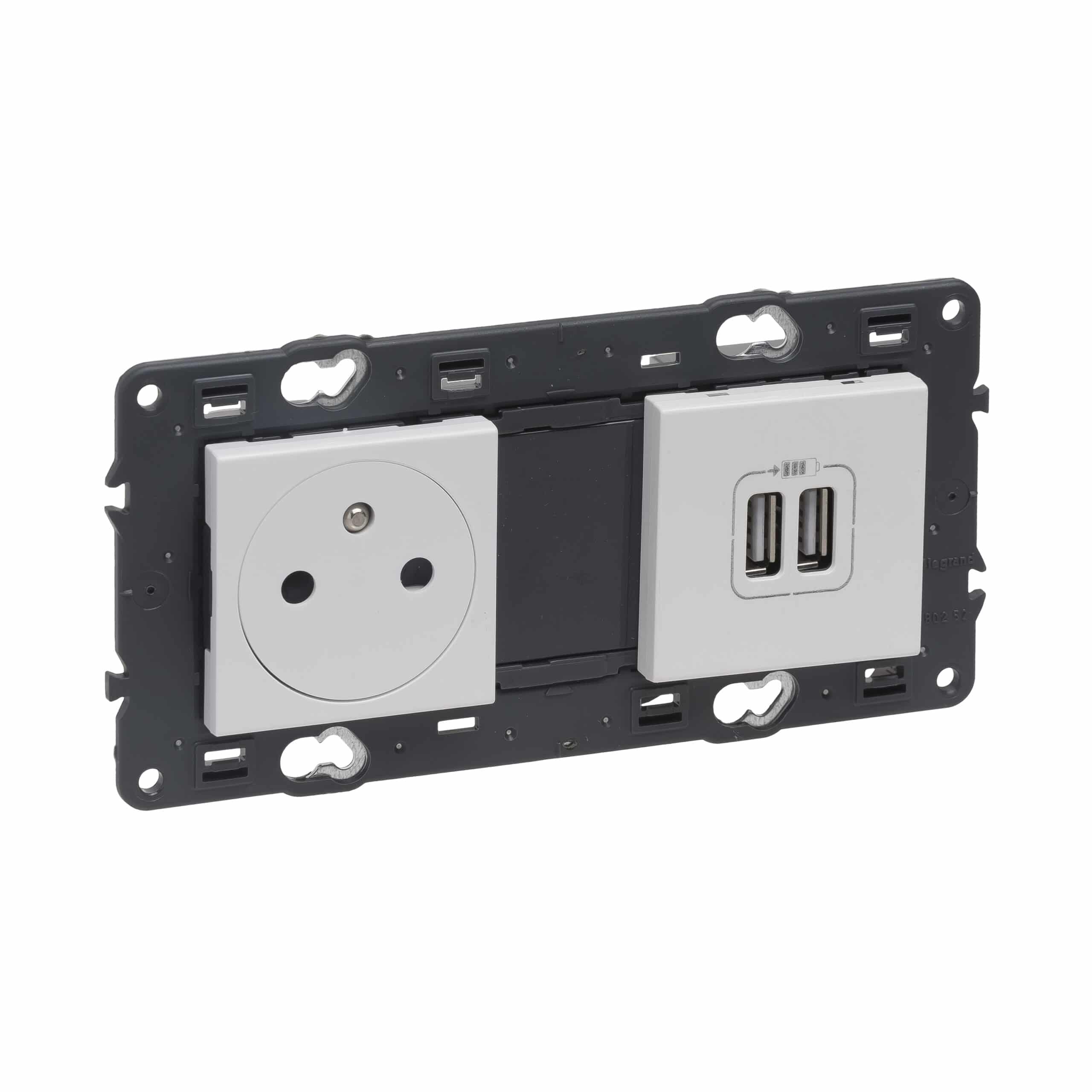 Legrand - Val Stopcontact 2P+A + dubbele USB volledig app. wit met schroefb - 741535